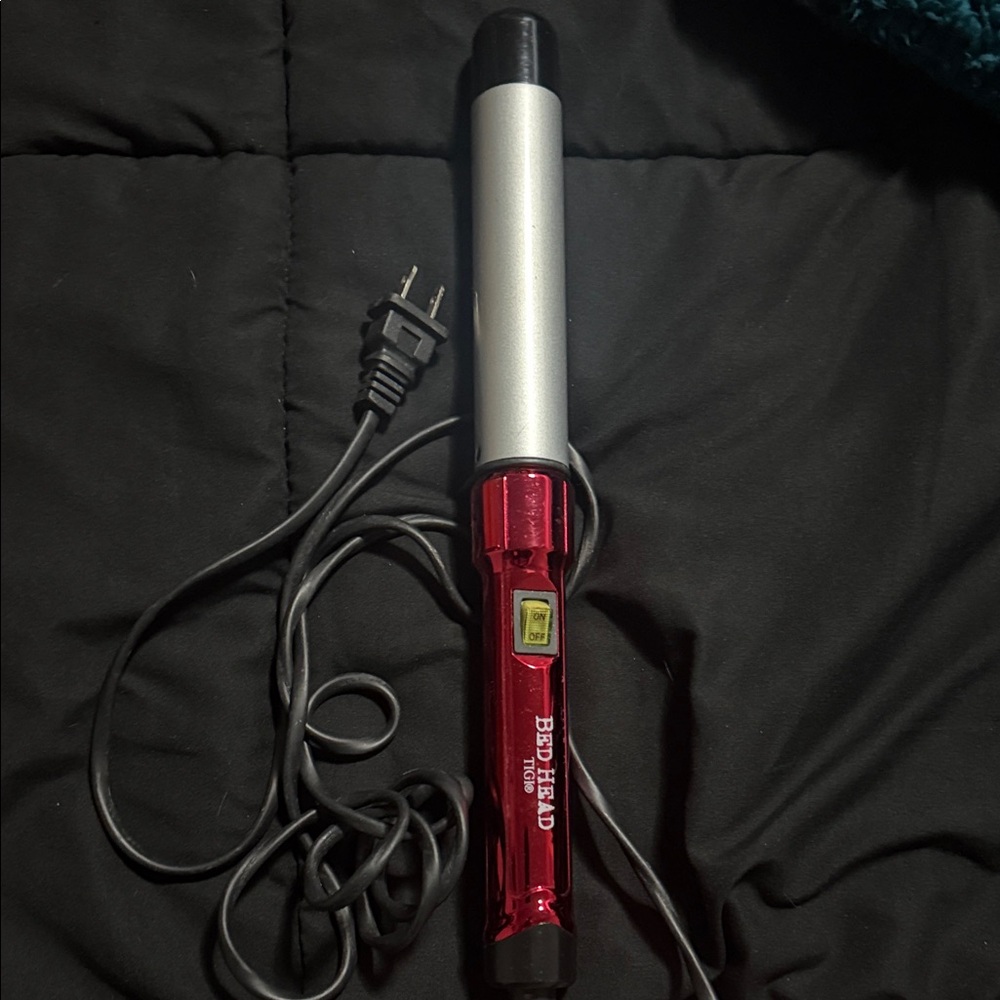 BedHead Red and Silver Curling Wand
